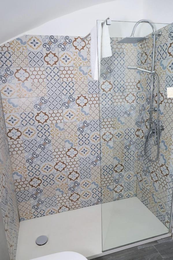 Suite Nicolai 165 Bari Buitenkant foto